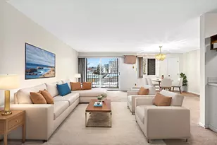 64 Main St, Stoneham, MA 02180 - Photo 3