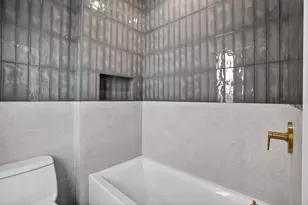 84 East Side Pkwy, Newton, MA 02460 - Photo 27