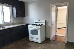 113 Ashland St, Melrose, MA 02176 - Photo 11