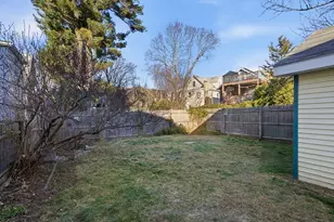 51 Belmont St, Cambridge, MA 02138 - Photo 35