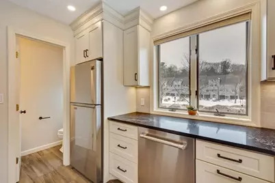 801 Sherwood Forest Ln #801, Saugus, MA 01906 - Photo 7