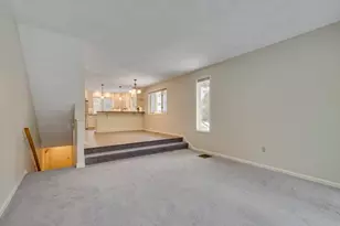 801 Sherwood Forest Ln, Saugus, MA 01906 - Photo 15