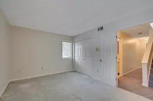 801 Sherwood Forest Ln, Saugus, MA 01906 - Photo 23