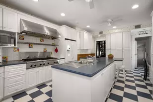 92 Grant Ave, Newton, MA 02459 - Photo 9