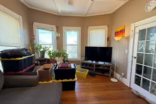 59 Myrtle St, Medford, MA 02155 - Photo 13