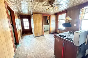 59 Myrtle St, Medford, MA 02155 - Photo 7