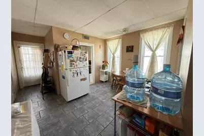 59 Myrtle St, Medford, MA 02155 - Photo 15