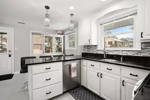 51 Spring St, Stoneham, MA 02180 - Photo 11