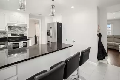 51 Spring St, Stoneham, MA 02180 - Photo 7