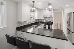 51 Spring St, Stoneham, MA 02180 - Photo 9