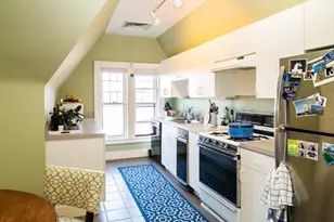 124 Winthrop St, Brookline, MA 02446 - Photo 3