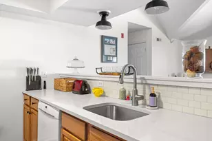 218 Reservoir St, Holden, MA 01520 - Photo 11