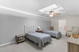 218 Reservoir St, Holden, MA 01520 - Photo 15