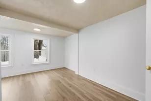 22 Douglas Ave, Maynard, MA 01754 - Photo 7