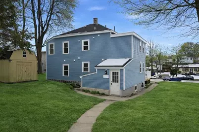 22 Douglas Ave #2, Maynard, MA 01754 - Photo 5