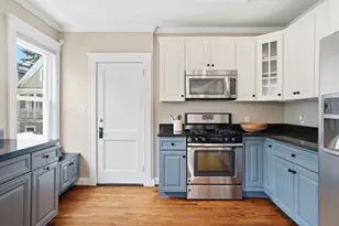 158 Pearl St, Newton, MA 02458 - Photo 9