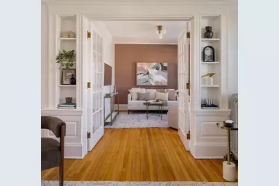 182 Maplewood St #2, Watertown, MA 02472 - Photo 5