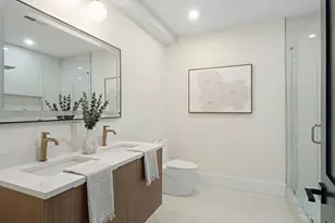 17 Holmes St, Quincy, MA 02171 - Photo 13