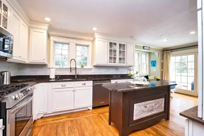 14 Twin Ponds Dr, Dartmouth, MA 02748 - Photo 7