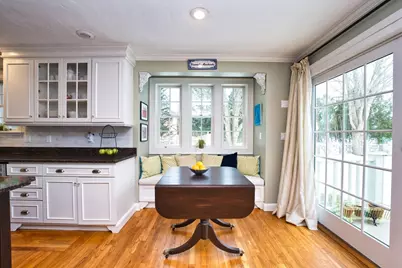 14 Twin Ponds Dr, Dartmouth, MA 02748 - Photo 9