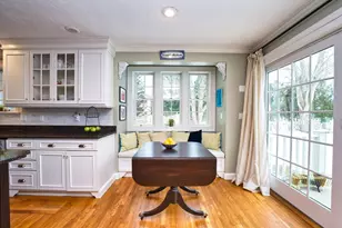 14 Twin Ponds Dr, Dartmouth, MA 02748 - Photo 9