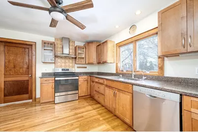 25 Kingman Ave, Mansfield, MA 02048 - Photo 9