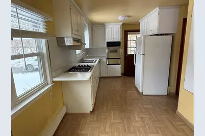 8 Sycamore Cir, Millbury, MA 01527 - Photo 21