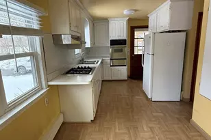 8 Sycamore Cir, Millbury, MA 01527 - Photo 21