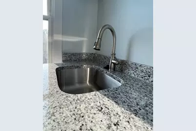 62 Elliot St #2, Worcester, MA 01605 - Photo 3