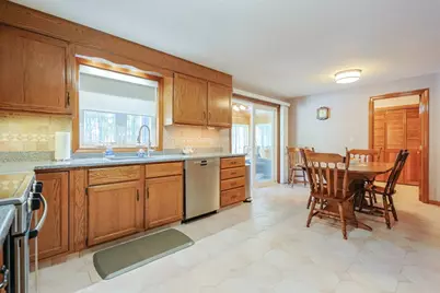 18 Joseph Rd, Northborough, MA 01532 - Photo 11