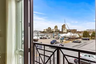 10 Shipyard Dr, Hingham, MA 02043 - Photo 13