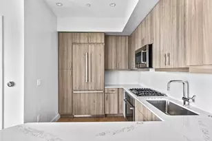 10 Shipyard Dr, Hingham, MA 02043 - Photo 9