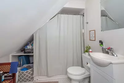 10 Thurston St #3, Somerville, MA 02145 - Photo 11
