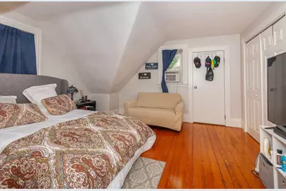 10 Thurston St #3, Somerville, MA 02145 - Photo 7