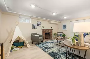 170 Bonad Rd, Brookline, MA 02467 - Photo 23