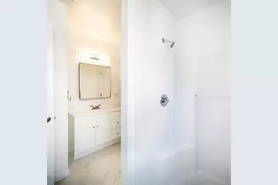 502 Somerville Ave #3, Somerville, MA 02143 - Photo 15