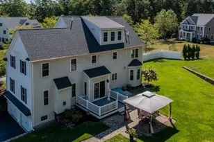 17 Lavoie Ln, Middleton, MA 01949 - Photo 5