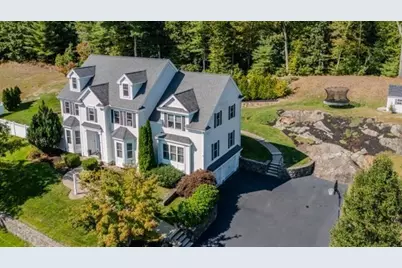 17 Lavoie Ln, Middleton, MA 01949 - Photo 3