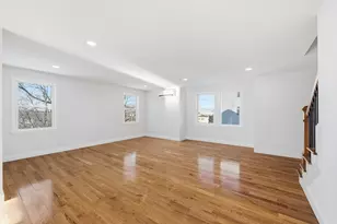 79 School St, Lowell, MA 01854 - Photo 13