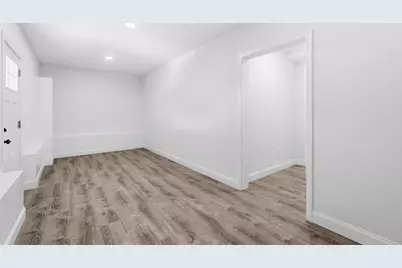 79 School St #4, Lowell, MA 01854 - Photo 27