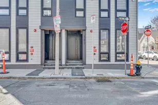 159 W 9th, Boston, MA 02127 - Photo 29