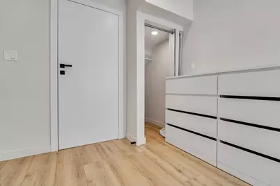 159 W 9th #1, Boston, MA 02127 - Photo 23