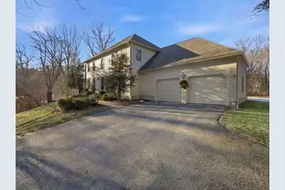 61 Abbott St, North Andover, MA 01845 - Photo 3