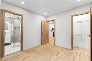653 E 7th, Boston, MA 02127 - Photo 9