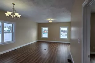 4 Fidelity Dr, Rutland, MA 01543 - Photo 5