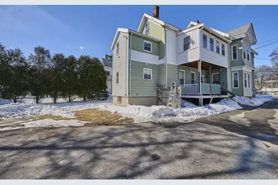 22 Gould #2, Wakefield, MA 01880 - Photo 3