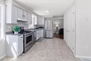 11 Joseph Ave, Dracut, MA 01826 - Photo 11