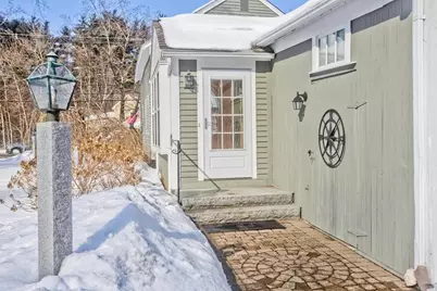 172 Main St, Wilbraham, MA 01095 - Photo 5