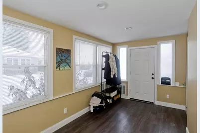 28 Porter St, Springfield, MA 01104 - Photo 9