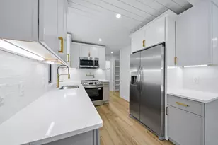 26 Rivulet St, Uxbridge, MA 01569 - Photo 11